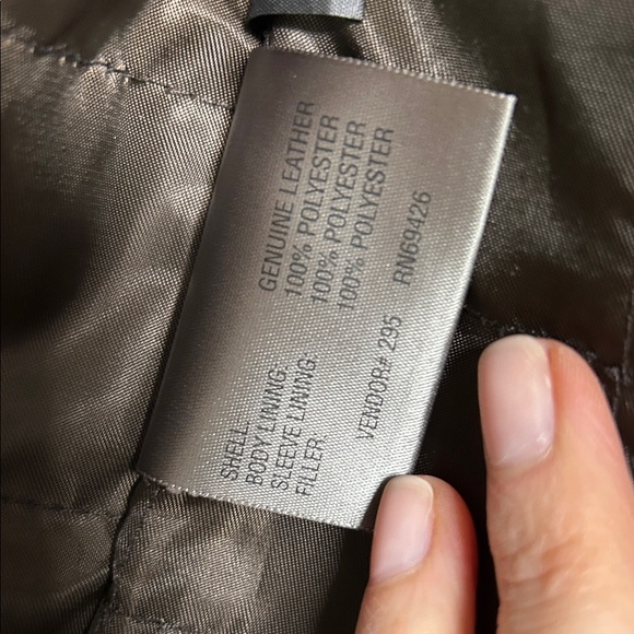 Black Rivet Men's Dark Brown Leather Biker Jacket: AWESOME JACKET 🤘🏻 - Picture 8 of 10